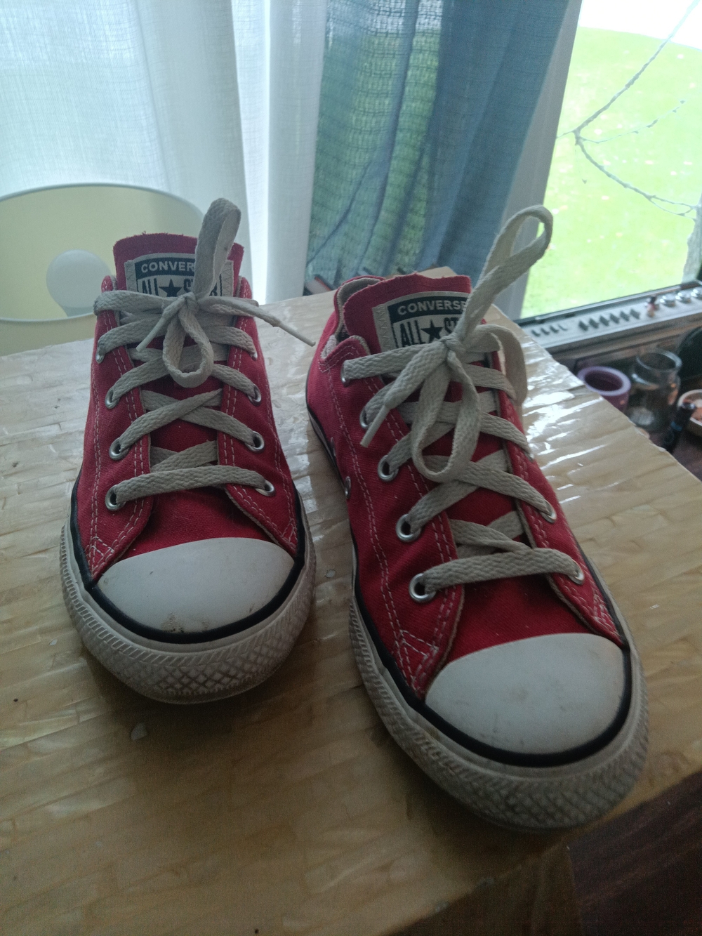 Converse Kids Red Low-Top Canvas Sneakers with White Toe